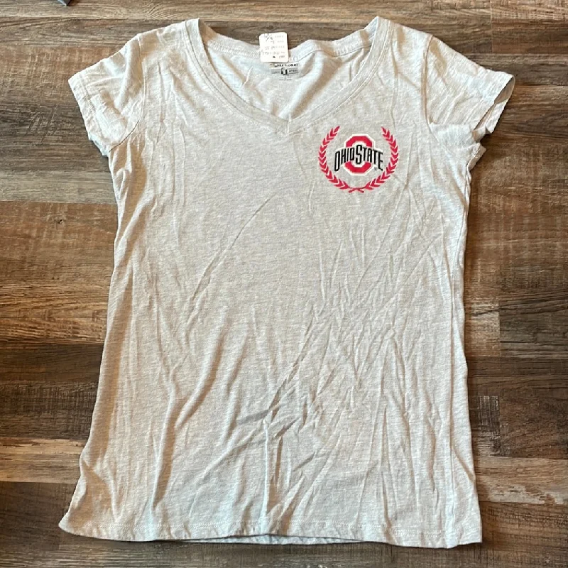 Major Savings cool activewear hoodieNCAA Ohio State Buckeyes Grey Short Sleeve women’s size Large Major Savings cool activewear hoodieNCAA Ohio State Buckeyes Grey Short Sleeve women’s size Large