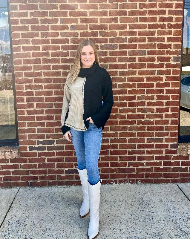 Closeout stylish dressColorblock Sweater