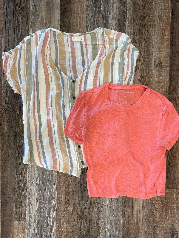 Act Fast breathable workout hoodieLot of 2- Maurice’s White & American Eagle Orange Crop Top- womens size small Act Fast breathable workout hoodieLot of 2- Maurice’s White & American Eagle Orange Crop Top- womens size small